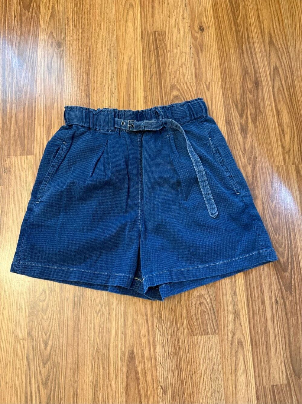 Max Studio Women's High Waist Belted Pleated Cotton Denim Shorts Indigo Sz Small